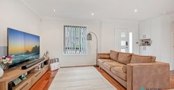 Boutique Townhouse Residence, Quiet and Convenient Position
