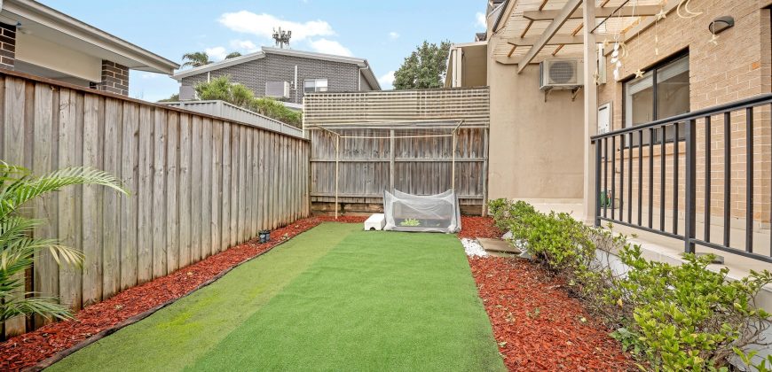 Boutique Townhouse Residence, Quiet and Convenient Position