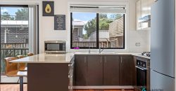 Boutique Townhouse Residence, Quiet and Convenient Position