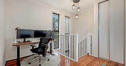 Boutique Townhouse Residence, Quiet and Convenient Position