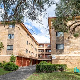 Off The Market Sale, Double Brick with Garage, Central Eastwood Convenience