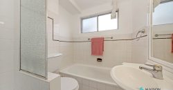 Double Brick with Garage, Central Eastwood Convenience
