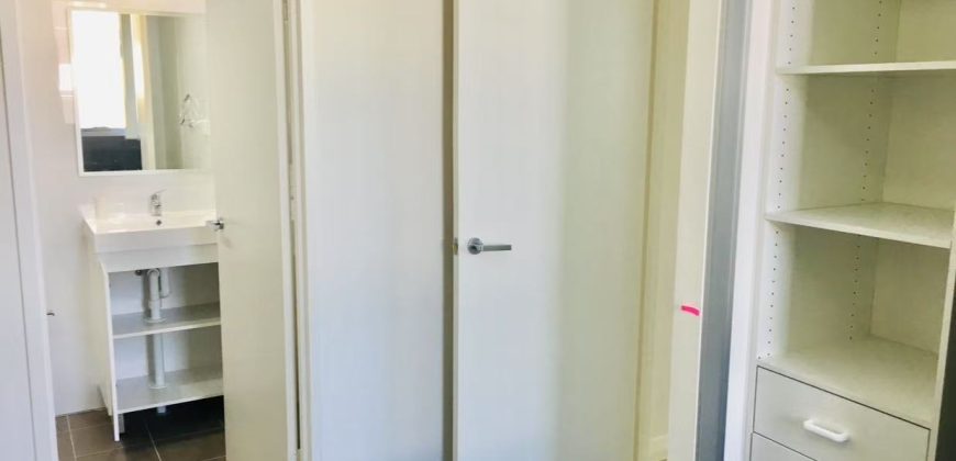 Furnished & Convenient 2-Bedroom Apartment in the Heart of Canterbury!