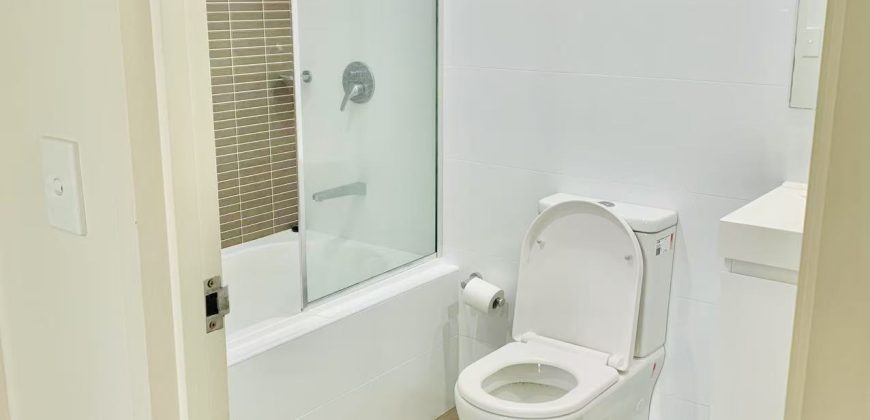 Furnished & Convenient 2-Bedroom Apartment in the Heart of Canterbury!