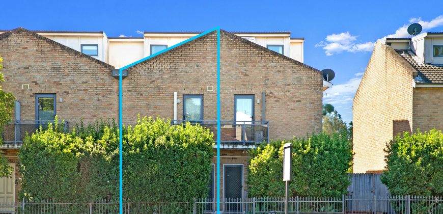 Renovated Full Brick 3 Bed Townhouse