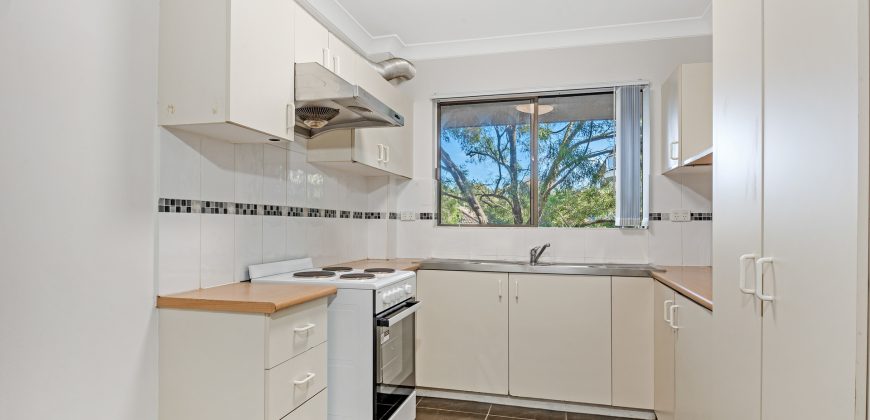 Full Brick 2 Bed Unit Total 128sqm!