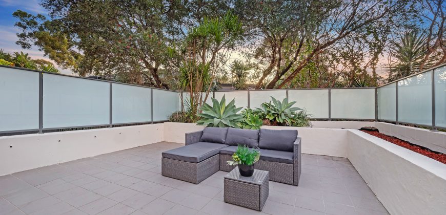 Sold By Sandy Shi & William Cheng “Maison Bridge Property”