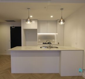 Luxury Brand-New 2-Bedroom Apartment In Prime Location