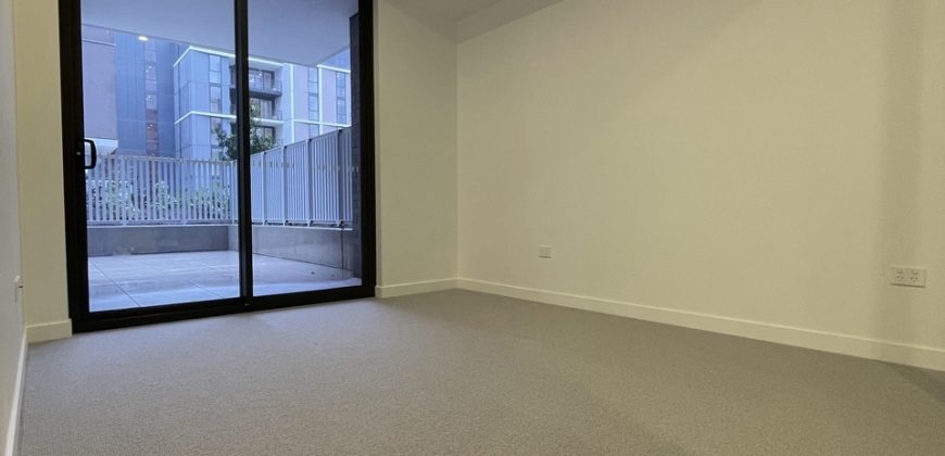 Luxury Brand-New 2-Bedroom Apartment In Prime Location