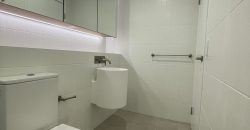 Luxury Brand-New 2-Bedroom Apartment In Prime Location