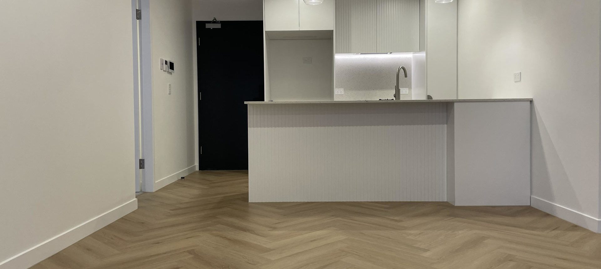 Luxury Brand-New 2-Bedroom Apartment In Prime Location