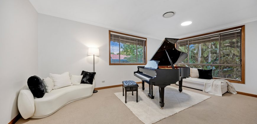 Grand Family Estate | 1000sqm of Luxury Living in a Prestigious Setting