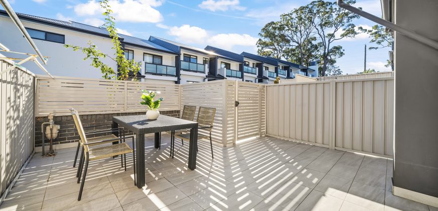 Contemporary Elegance with Family Functionality in Prime Location
