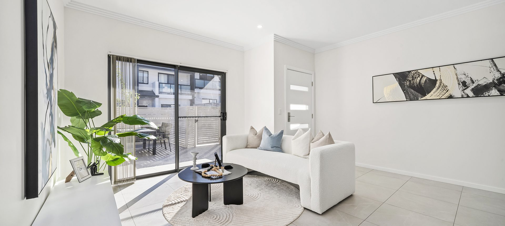 Contemporary Elegance with Family Functionality in Prime Location