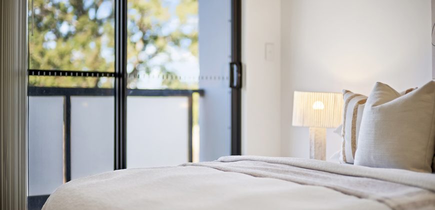 Contemporary Elegance with Family Functionality in Prime Location