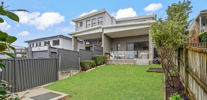 Modern Sunlit Duplex with Spacious Living & Superb Connectivity