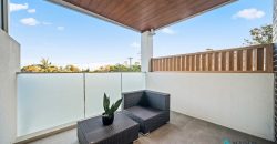 Modern North-Facing Duplex, Expansive Tri Level Design