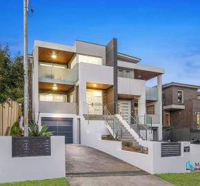 Modern North-Facing Duplex, Expansive Tri Level Design