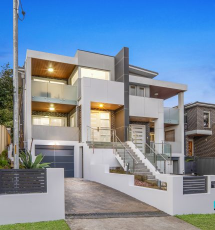 Modern North-Facing Duplex, Expansive Tri Level Design