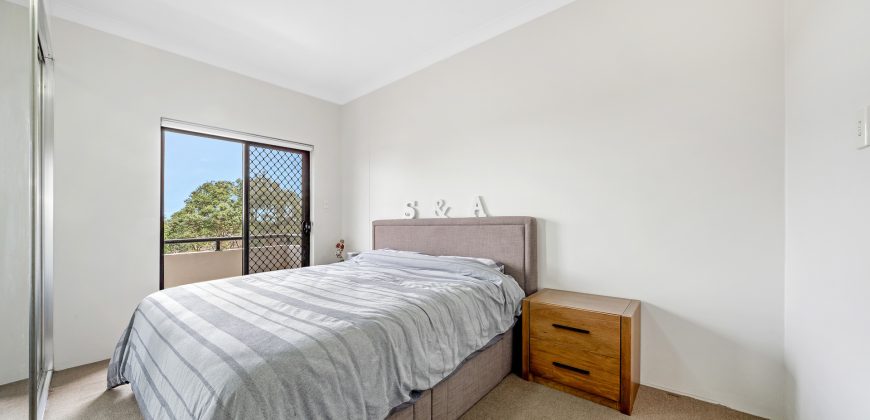 Top Floor Full Brick Unit in Prime Locale
