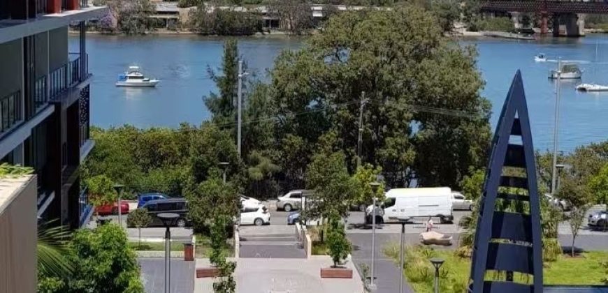 Modern Riverside Living and Convenient Location of Ryde