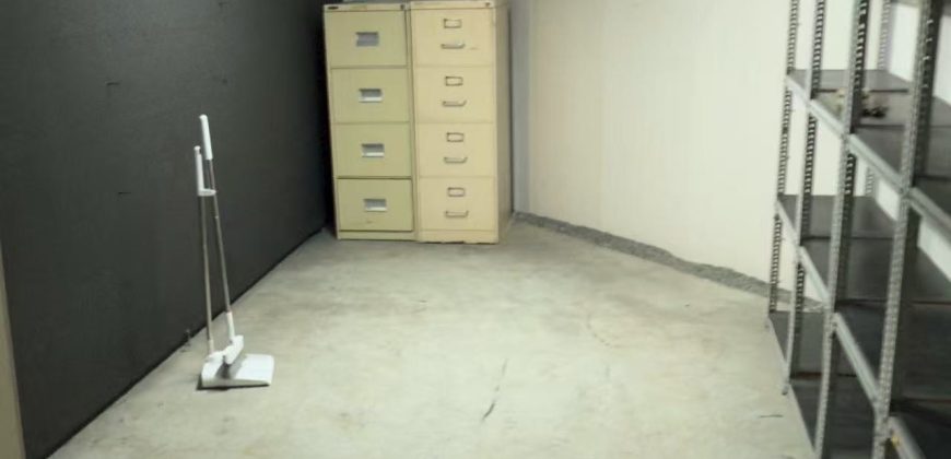 Spacious & Modern Apartment in a Convenient Location