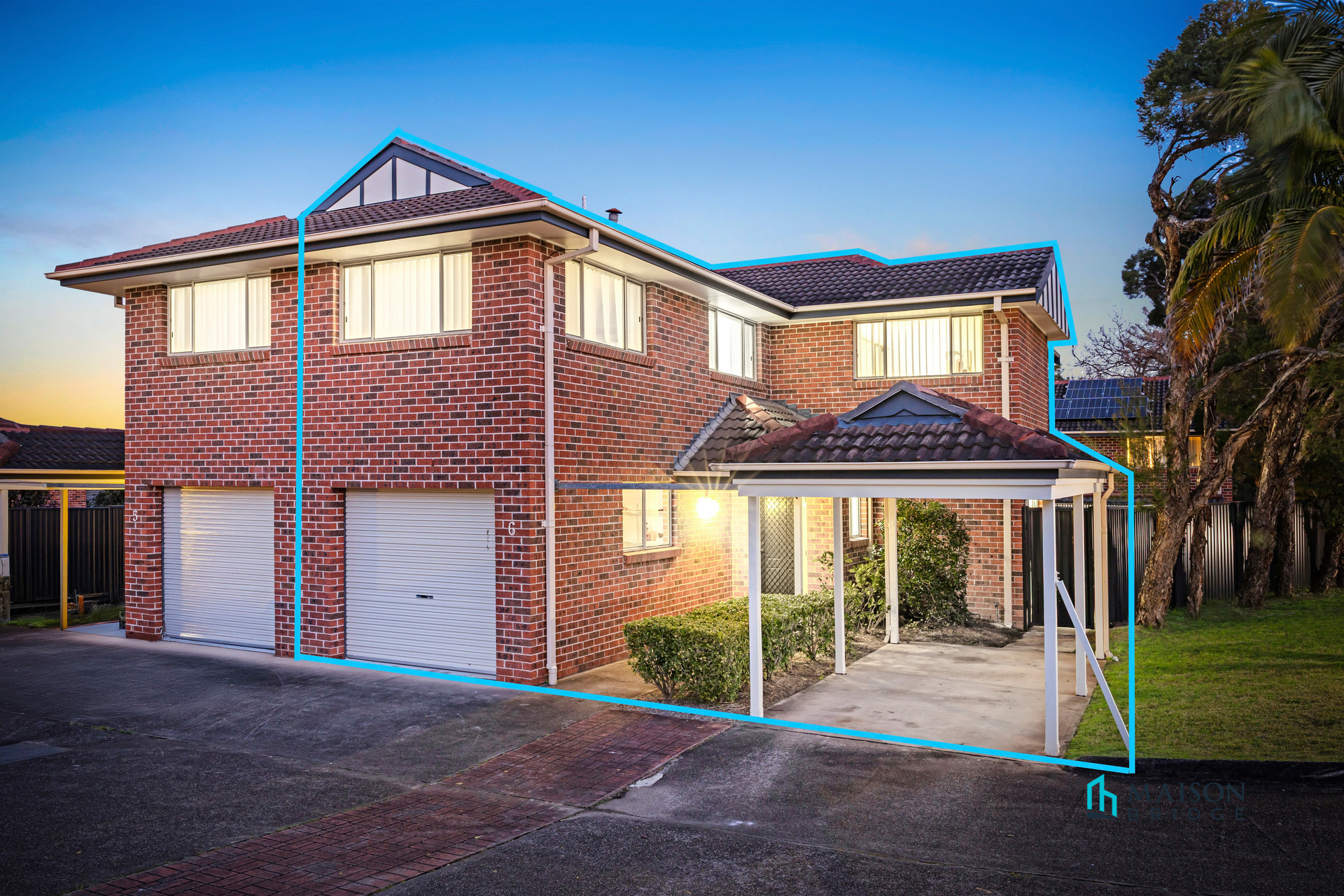 Tastefully Renovated Duplex Like Townhouse, Carlingford High Catchment