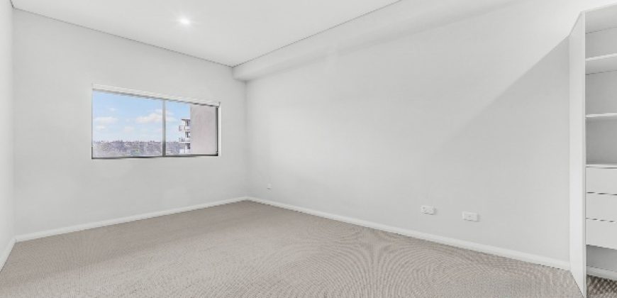 Independent Living with Scenic District Views