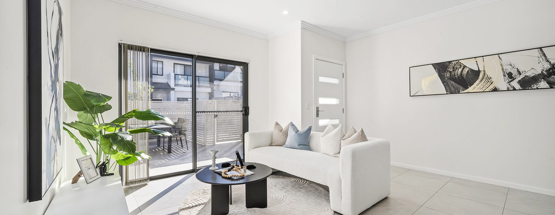 Contemporary Elegance with Family Functionality in Prime Location
