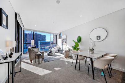 Brand New North Aspect Sunlit Apartment | No Common Walls |