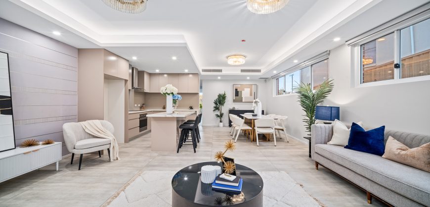 Modern North Facing Duplex, Double Brick & Concrete Slabs, Expansive Tri Level Design