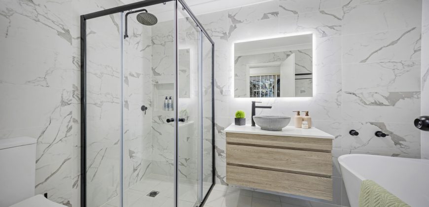 Tastefully Renovated Duplex Like Townhouse, Carlingford High Catchment