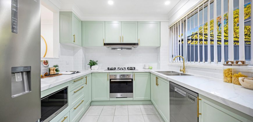 Tastefully Renovated Duplex Like Townhouse, Carlingford High Catchment