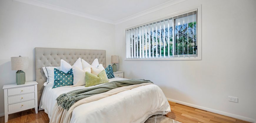Tastefully Renovated Duplex Like Townhouse, Carlingford High Catchment