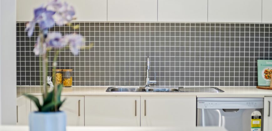 Exceptional Full-Brick Apartment – North Facing With Dual Balconies