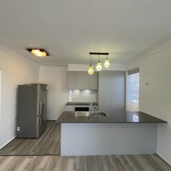 Freshly Renovated 3-Bedroom Home in Dundas Valley