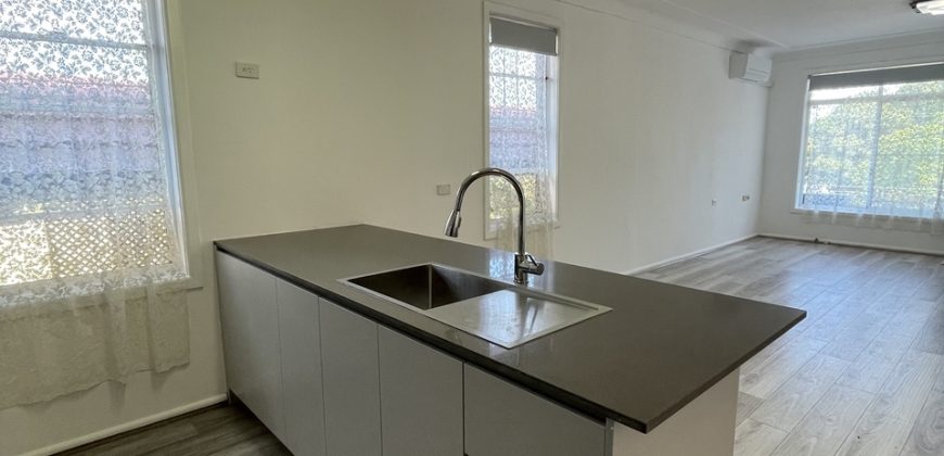 Freshly Renovated 3-Bedroom Home in Dundas Valley