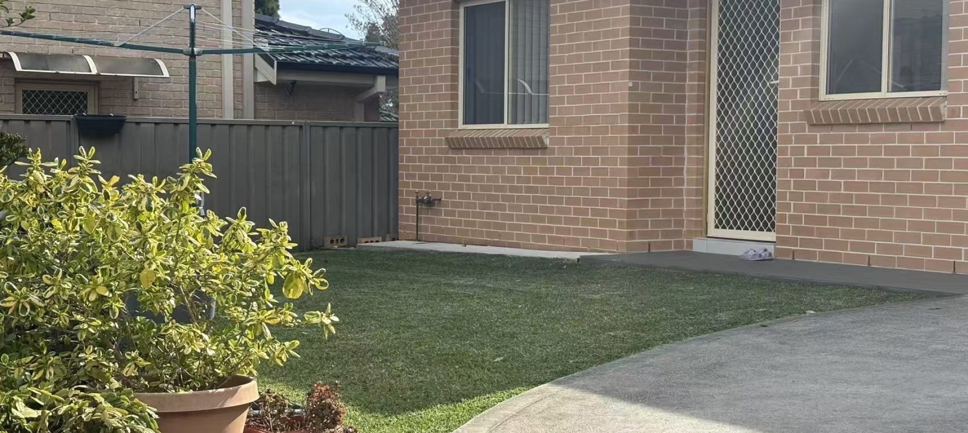 Modern 2-Bedroom Granny Flat in Prime Ryde Location