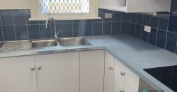 Beautiful 2 Bedroom Timber Floor Family Home !