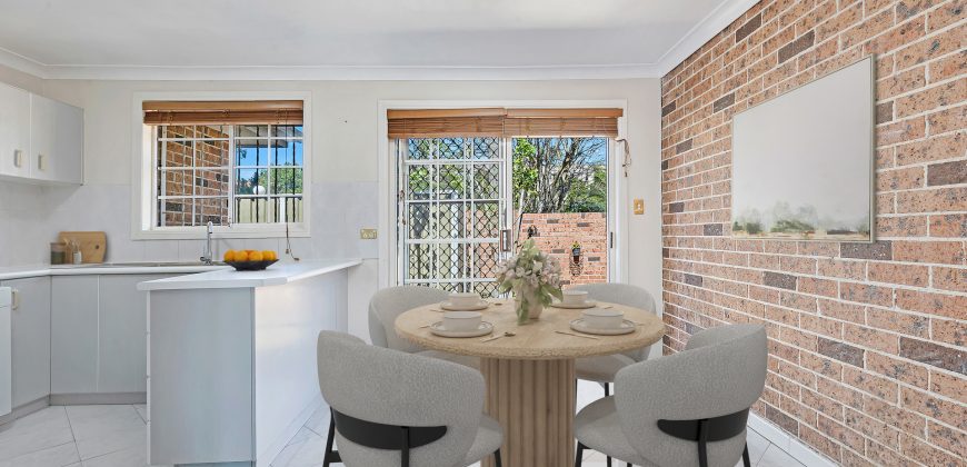 Spacious Villa in a Convenient Location!