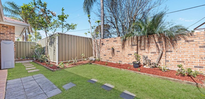 Spacious Villa in a Convenient Location!