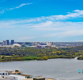 Luxury Water View 2 Bed Apartment