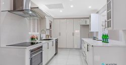 Lovely Family Home, Quiet Corner Position, Close to Waterfront and Park