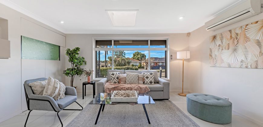Lovely Family Home, Quiet Corner Position, Close to Waterfront and Park