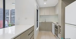 Modern Convenience, Quiet & Comfy Riverside Living