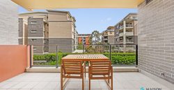 Modern Convenience, Quiet & Comfy Riverside Living