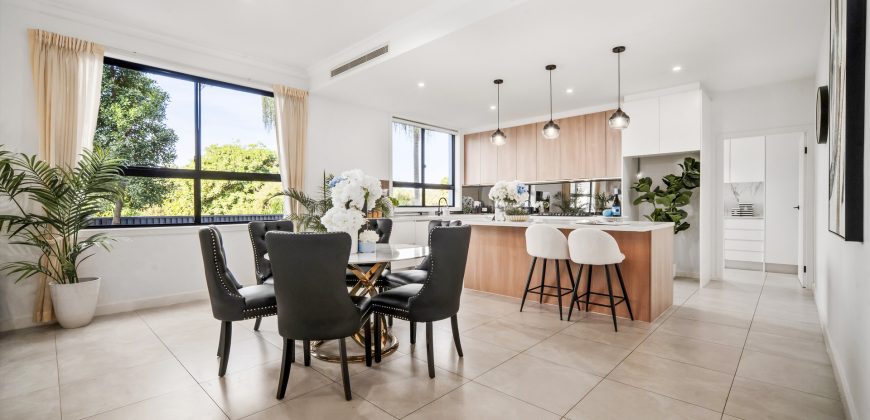 Sold At Auction With Team Sandy Shi of Maison Bridge Property