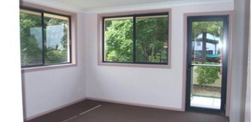 Spacious 4-Bedroom Duplex in a Quiet, Convenient Location
