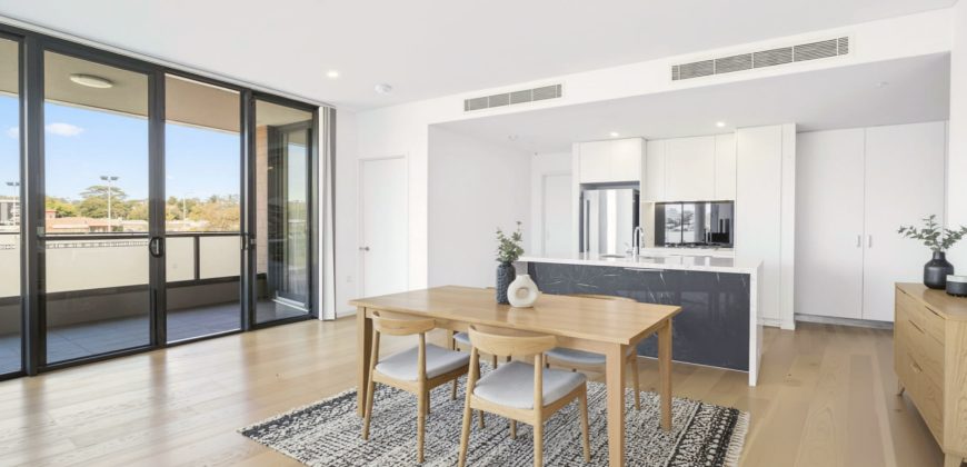 Premium 3-Bedroom Residence, From the Heart of Eastwood Premium 3-Bedroom Residence, From the Heart of Eastwood