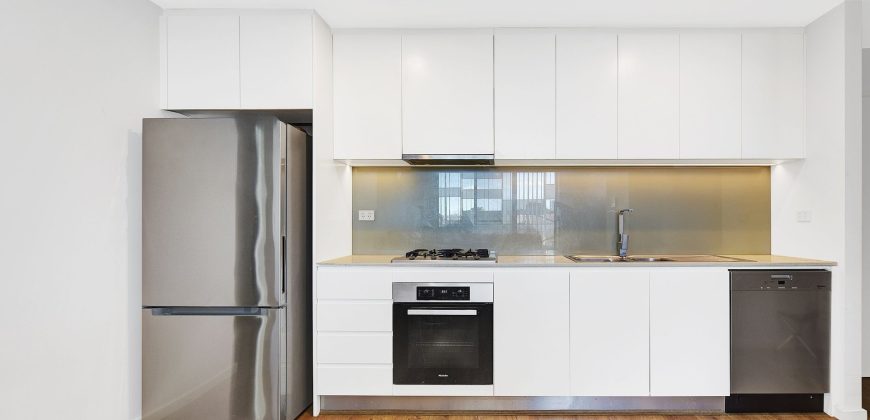 Sundrenched Apartment